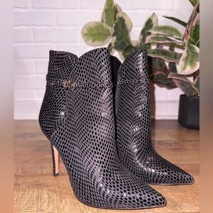 Schutz Bette Heeled Ankle Booties Croc Elegant Black Stiletto Ankle Boots